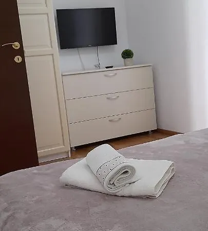 아파트 Apus De Soare